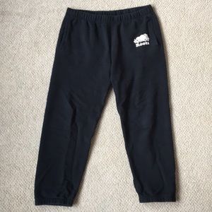 Roots joggers